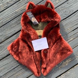 Spirithoods Red Tissavel Shawl: Firewolf 🔥♥️